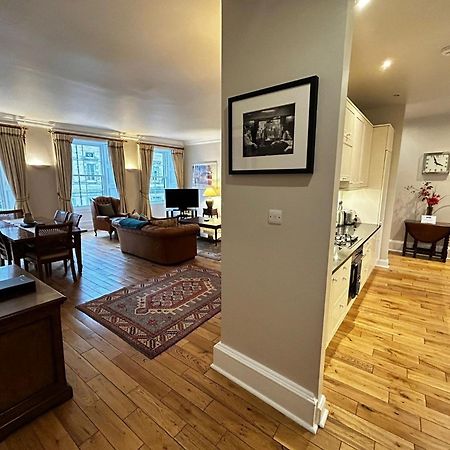 Parliament Sq Apartment Edinburgh Ngoại thất bức ảnh