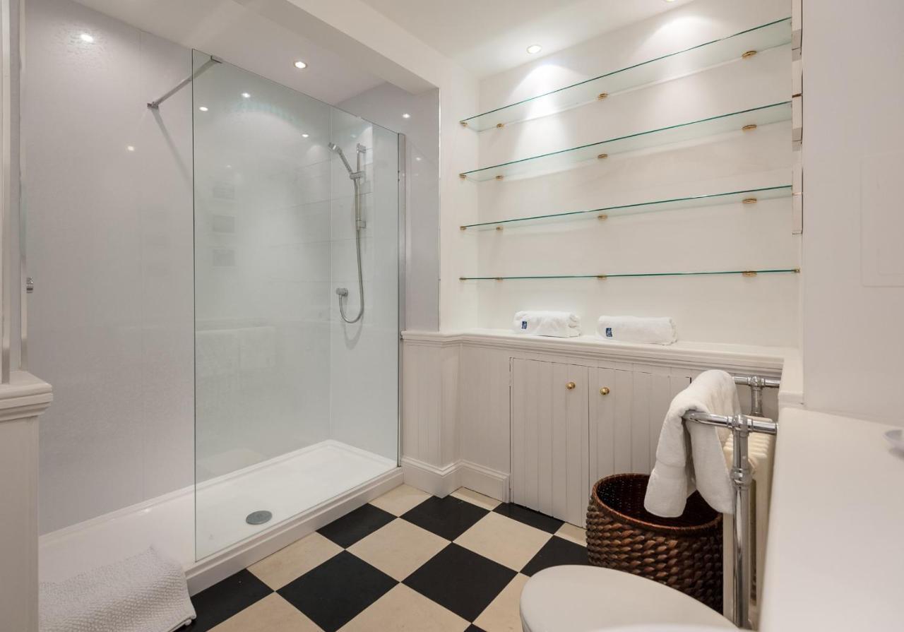 Parliament Sq Apartment Edinburgh Ngoại thất bức ảnh