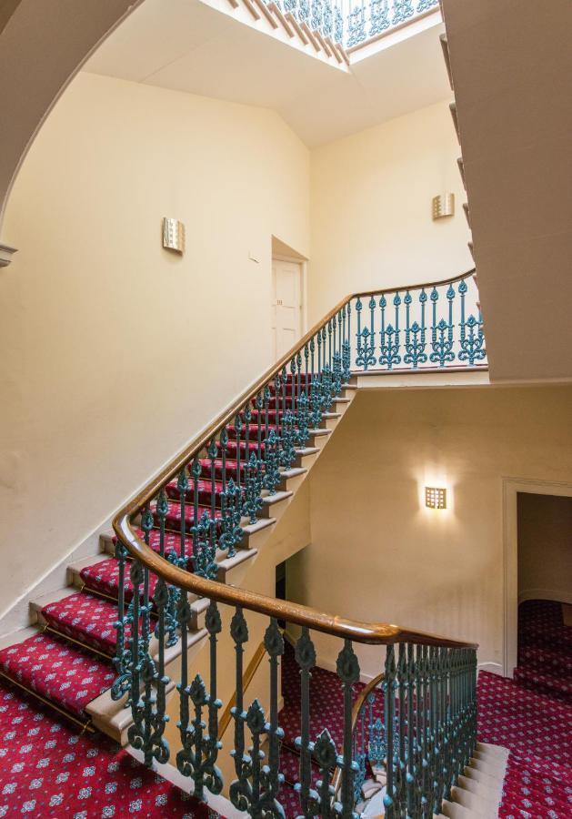 Parliament Sq Apartment Edinburgh Ngoại thất bức ảnh
