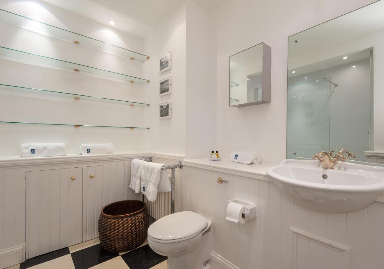Parliament Sq Apartment Edinburgh Ngoại thất bức ảnh
