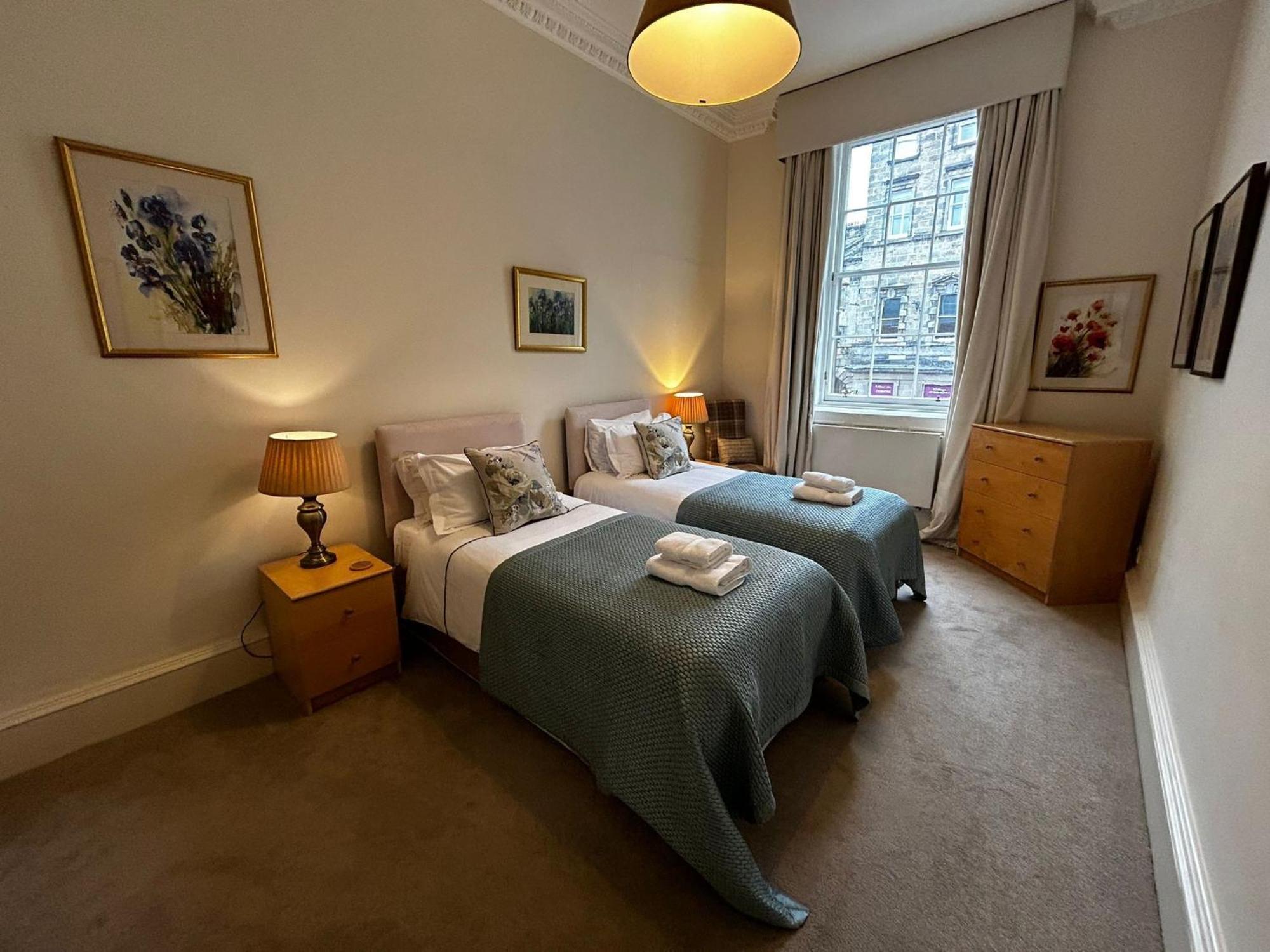 Parliament Sq Apartment Edinburgh Ngoại thất bức ảnh